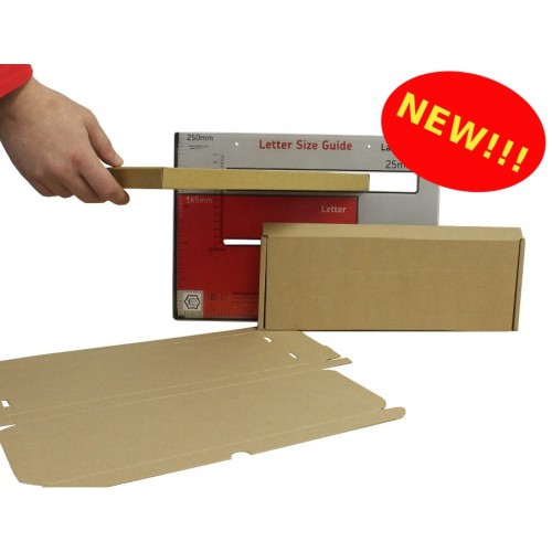 50 x Folding Lid Self Seal Postal Cardboard Boxes Royal Mail Large Letter/Packet Mailing Cartons Self-Lock Tuck-in Flaps/Flat Packed Easy to Assemble No Tape Or Glue Required 150 x 150 x 70mm