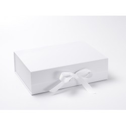 White A4 (DEEP) Magnetic Seal Gift Boxes (315mm x 240mm x 105mm)