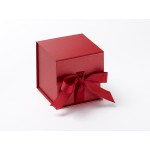 Small Cube Magnetic Seal Gift Boxes With Ribbon (86mm x 86mm x 95mm)