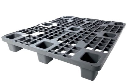 1200x1000-stackable-plastic-pallets