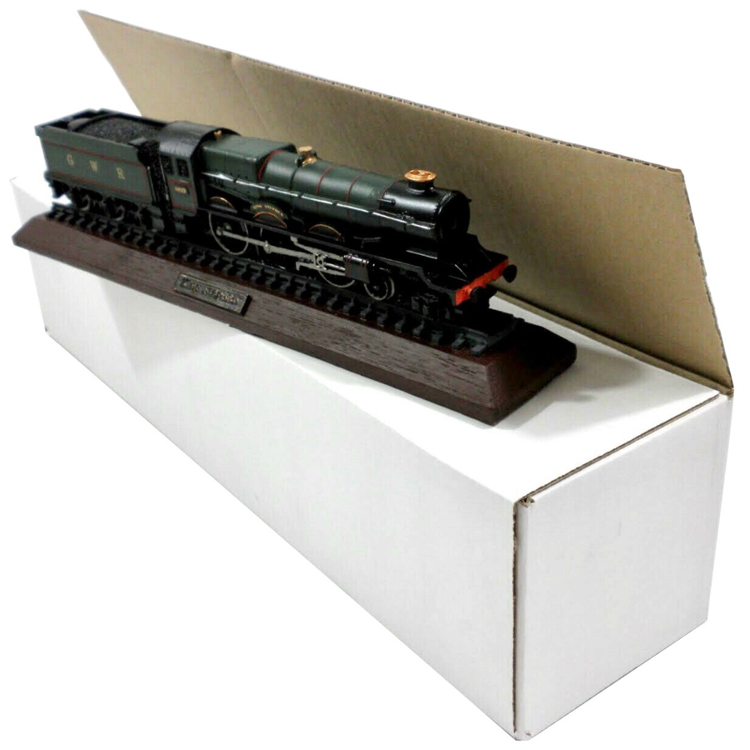 White Hornby Lima Triang Model Train Postal Boxes